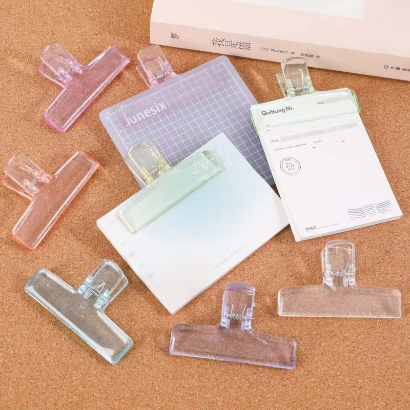 Custom Acrylic Binder Clips Love Alphabet Pattern Transparent Paper Clips