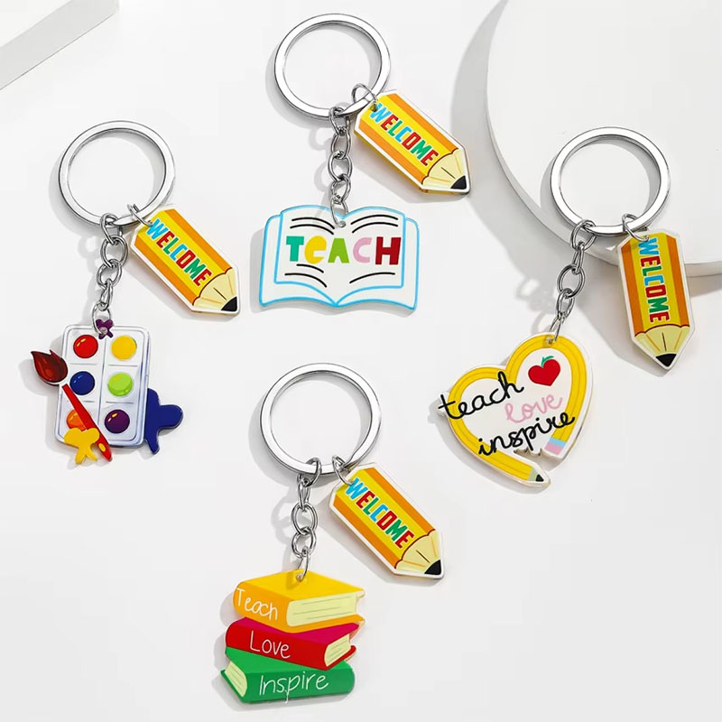 Cute Cartoon Rainbow Heart Keychain Pendant New Acrylic PVC Plastic Backpack Car Hanging Decoration Gift for Couples