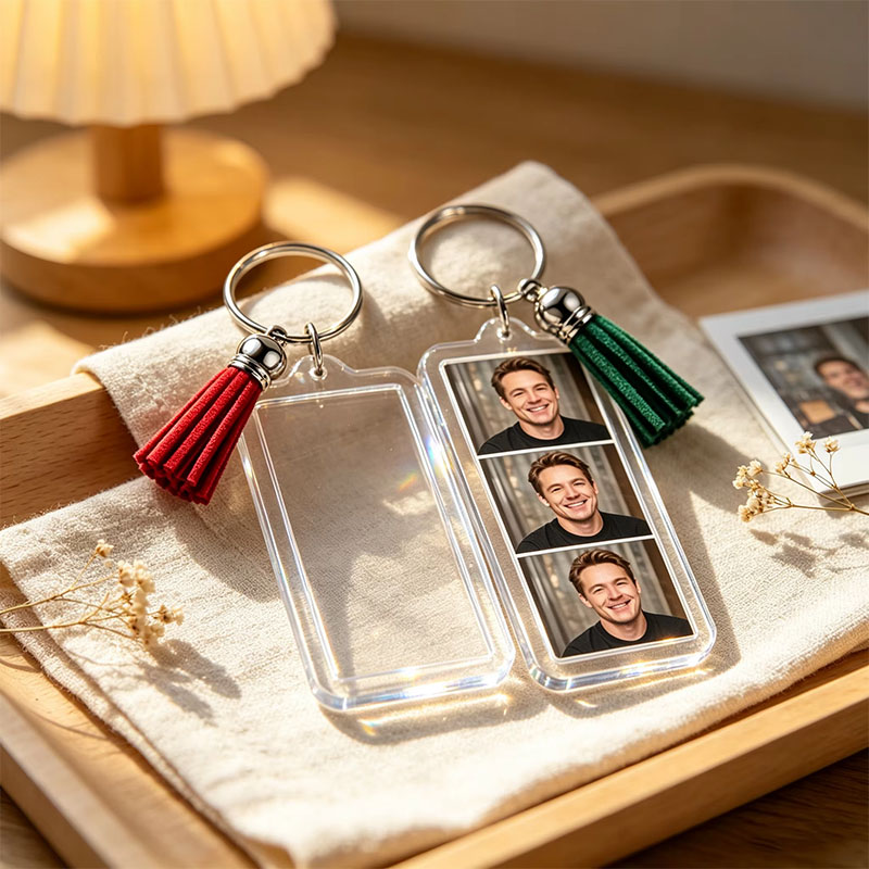 Wholesale Eco Friendly Acrylic Keychain Cartoon Pendant