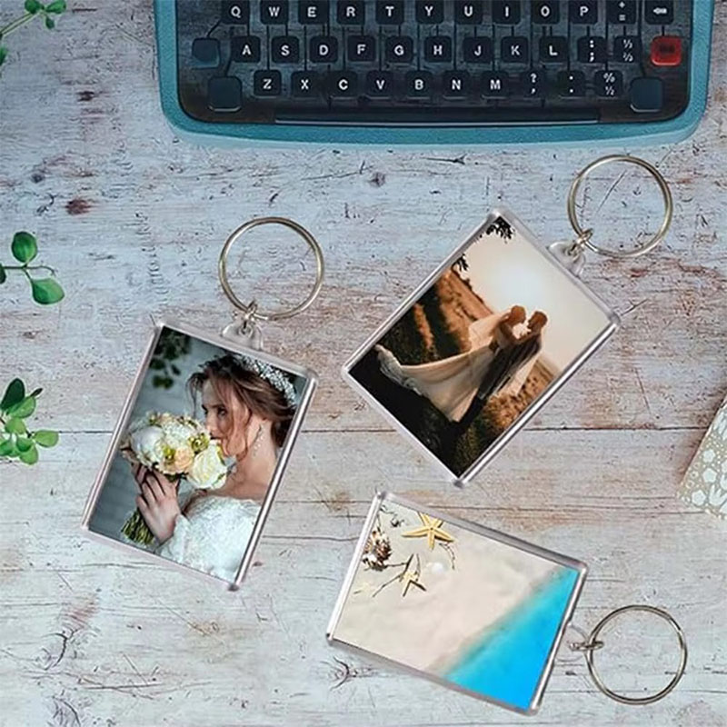 Mini Portable Acrylic Photo Frame Keychain Memory Ornament
