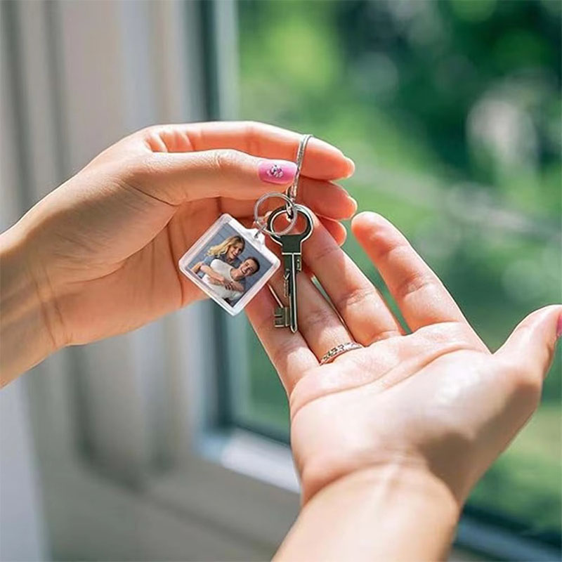 Custom Wedding Acrylic Photo Frame Keychain Favor Supply