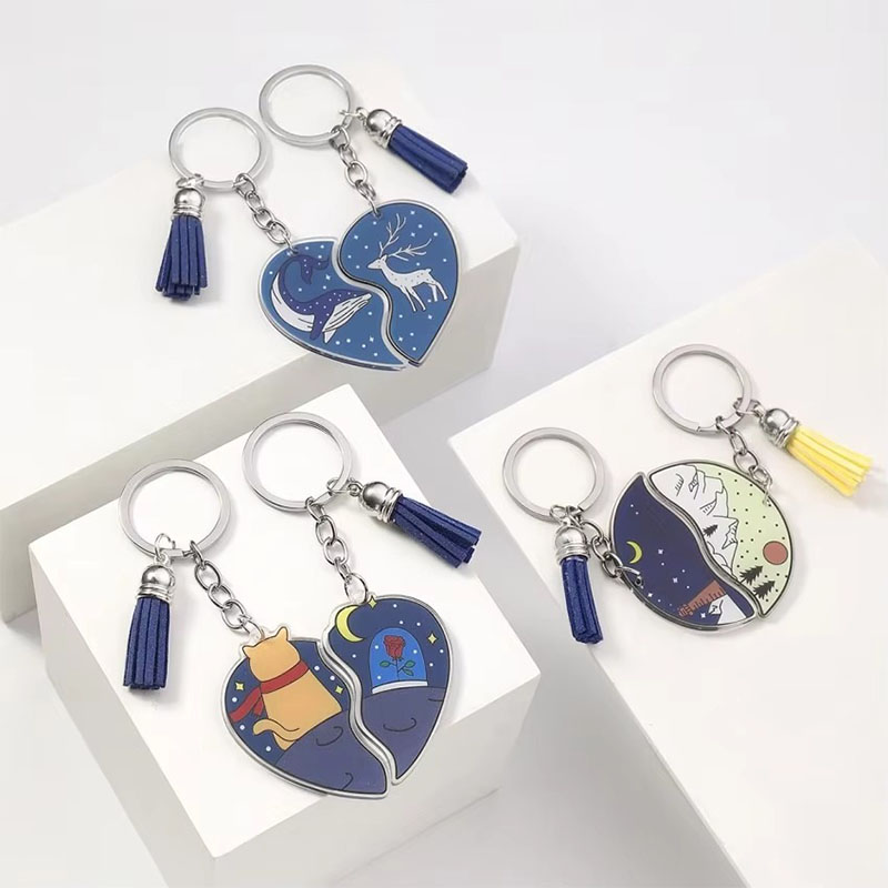 Custom Anime Heart Couple Keychain UV Printed Cartoon Style Light Plastic (Acrylic) with Magnetic Zinc Alloy Metal Type
